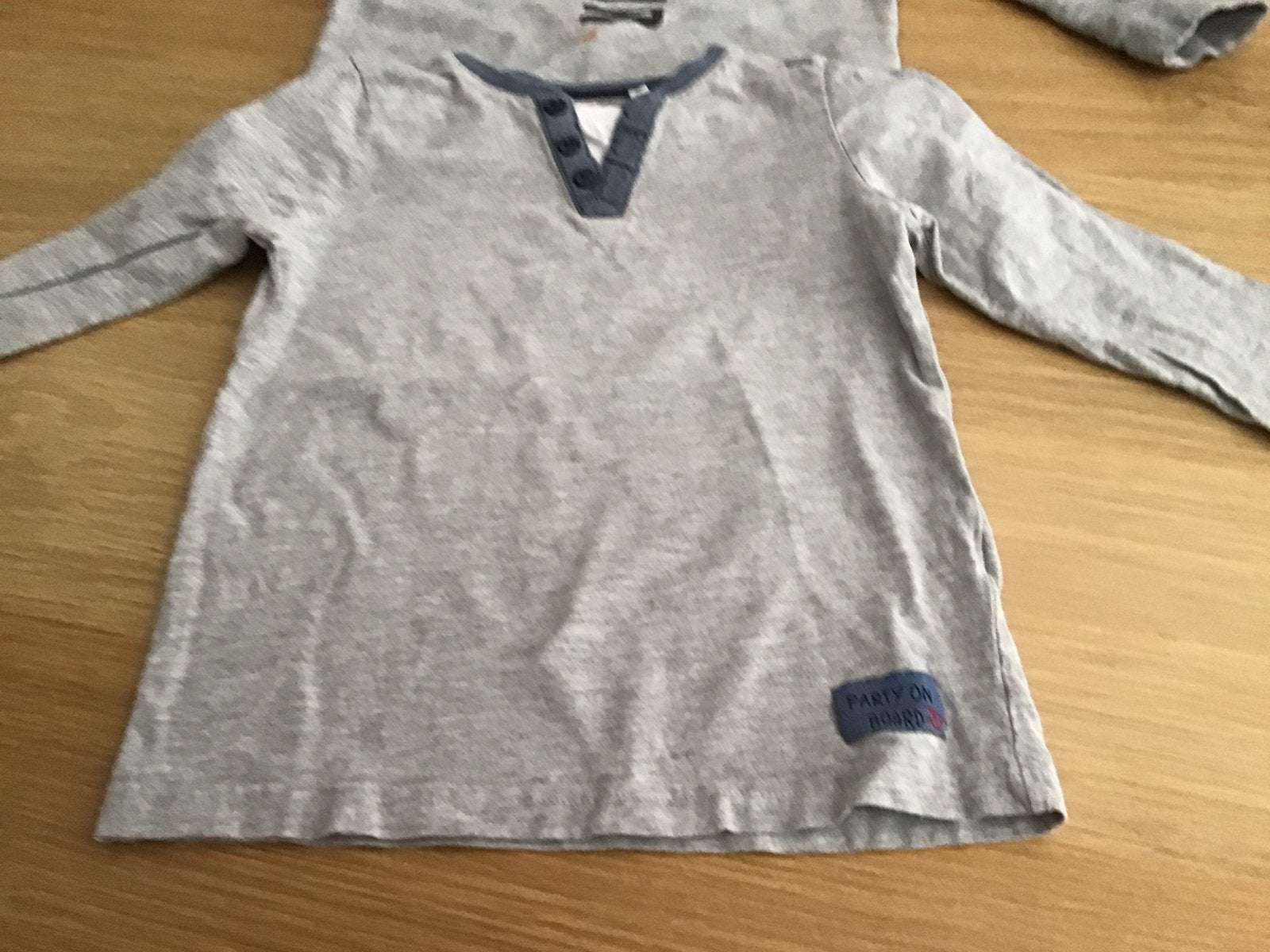 2x Longsleeve/Trui Maat 116 - Touch Team & Besties, Kinderen en Baby's, Kinderkleding | Maat 116, Gebruikt, Jongen of Meisje, Setje