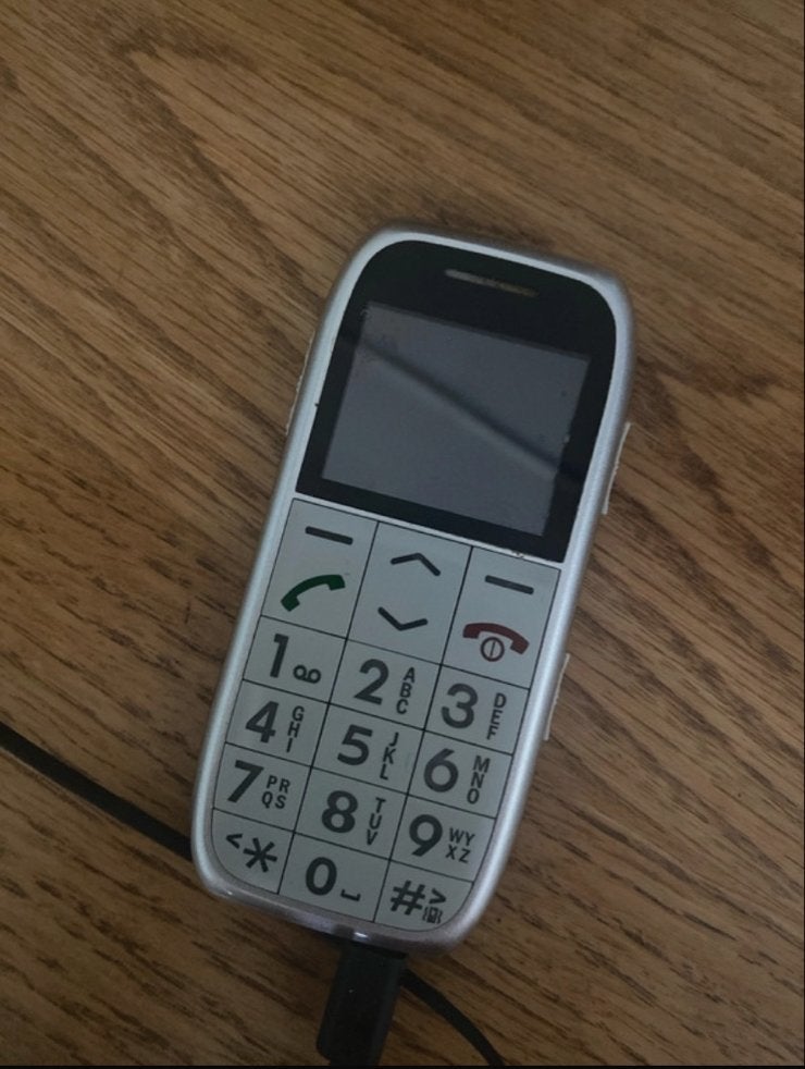 Profoon seniorentelefoon met grote toetsen en SOS-knop, Gebruikt, Geen camera, Ophalen of Verzenden, Klassiek of Candybar