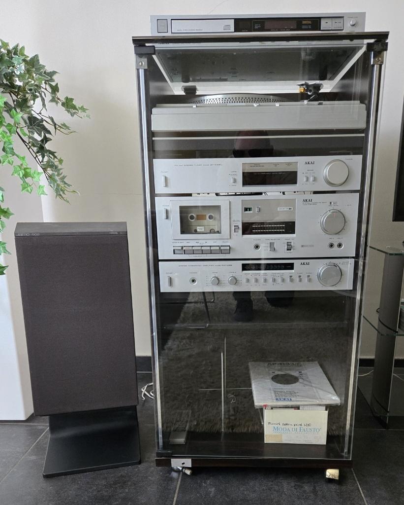 AKAI set met JAMO luidsprekers en bijbehorend meubel, Ophalen, Gebruikt, Tuner of Radio, Akai