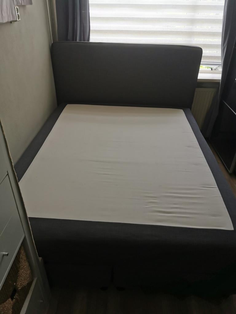 Te koop aangeboden: een IKEA ESPEVÄR boxspring van 160x200 c, Ophalen of Verzenden, Tweepersoons, Grijs, 160 cm