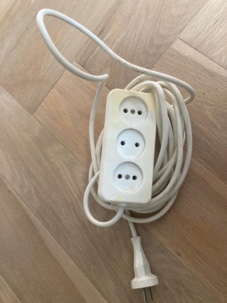 Witte stekkerdoos 3-voudig 5 m, Ophalen, Gebruikt, Stopcontact