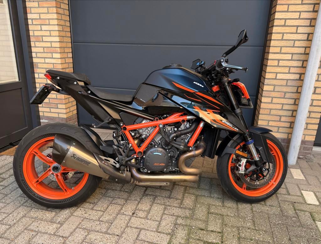 KTM SuperDuke EVO 1290 - 2023 - Volledig uitgerust, 2 cilinders, Traction Control, Motorrijbewijs A, Particulier