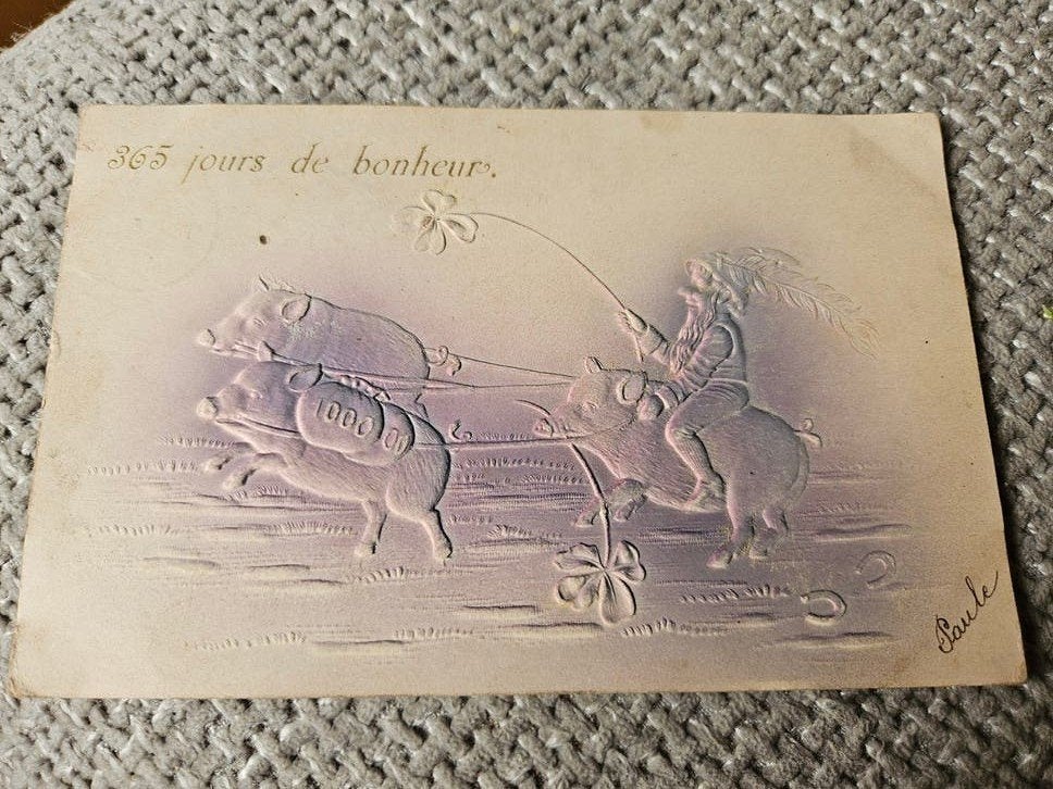 brocante reliëf ansichtkaart kabouter varkentjes - 365 jours, Ophalen of Verzenden