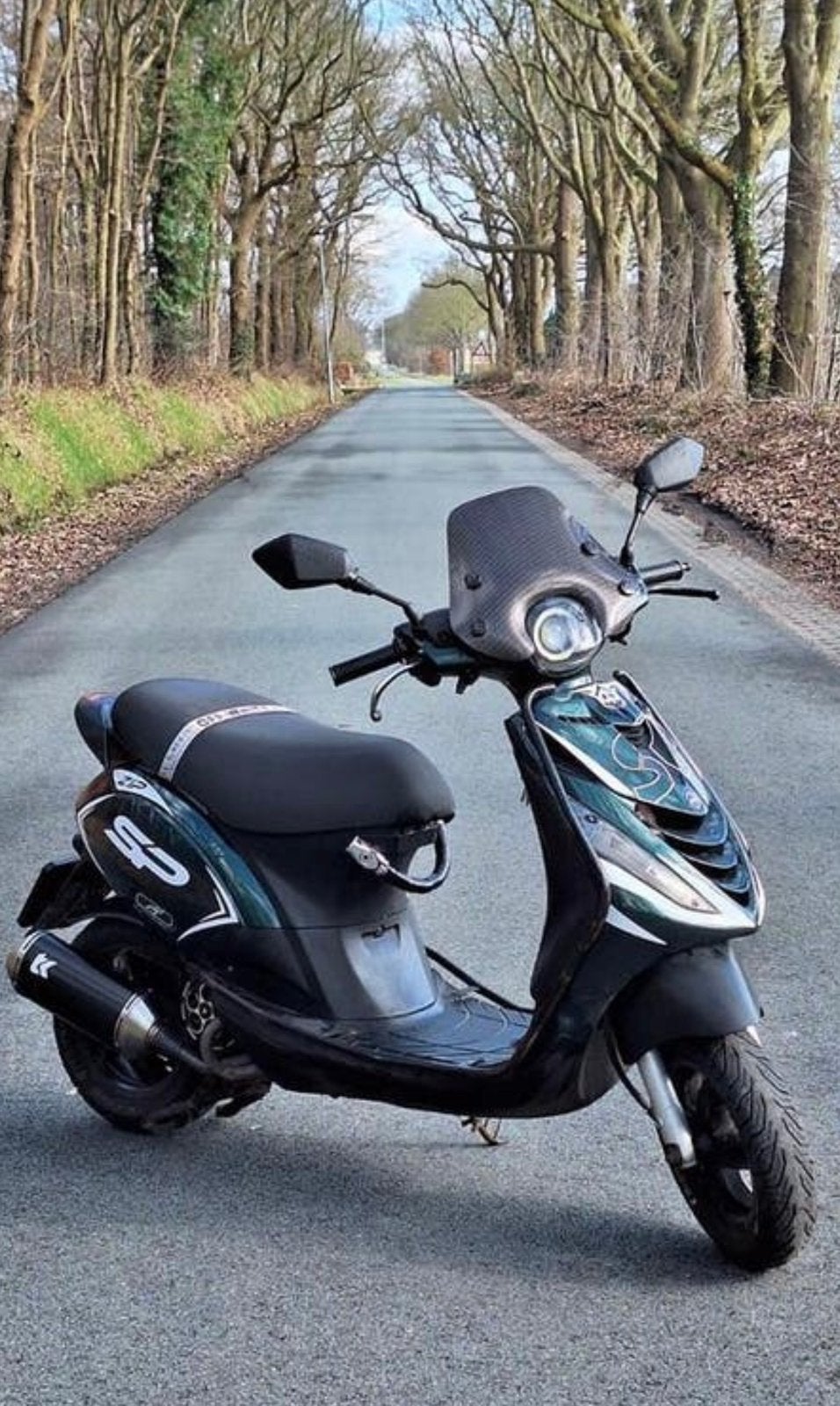 Zip 4 takt 50 cc teruil/tekoop, Fietsen en Brommers, Brommers | Overige merken, Gebruikt, Maximaal 45 km/u, Ophalen of Verzenden