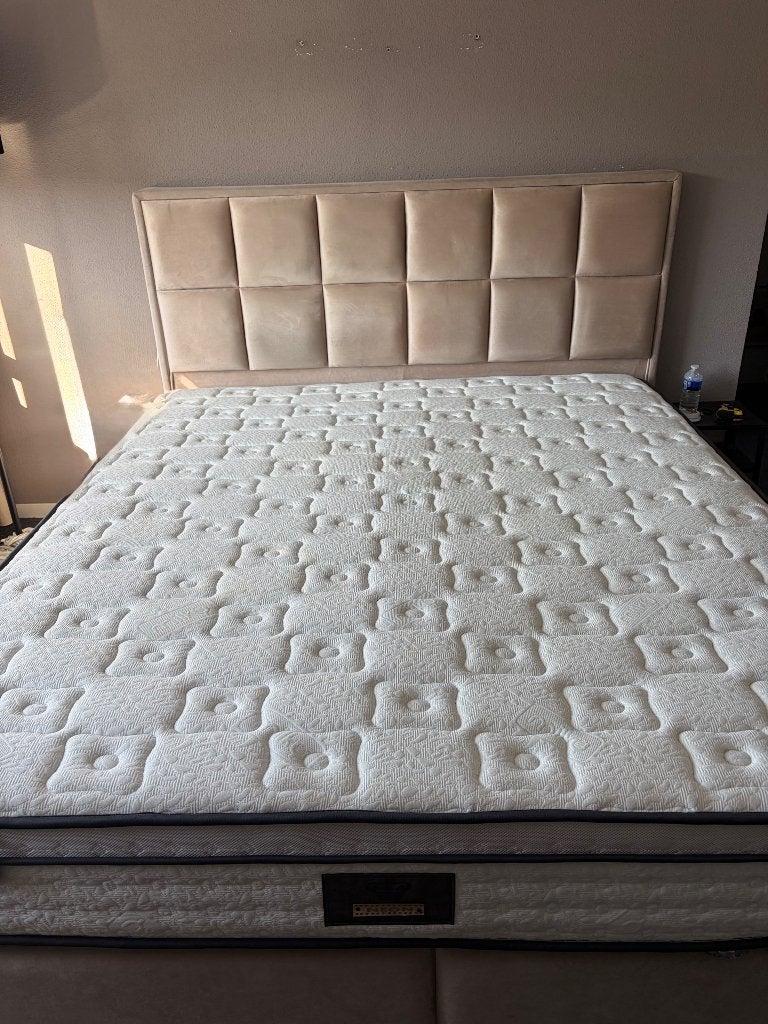 Boxspring, Huis en Inrichting, Ophalen, Gebruikt, Velvet, Tweepersoons