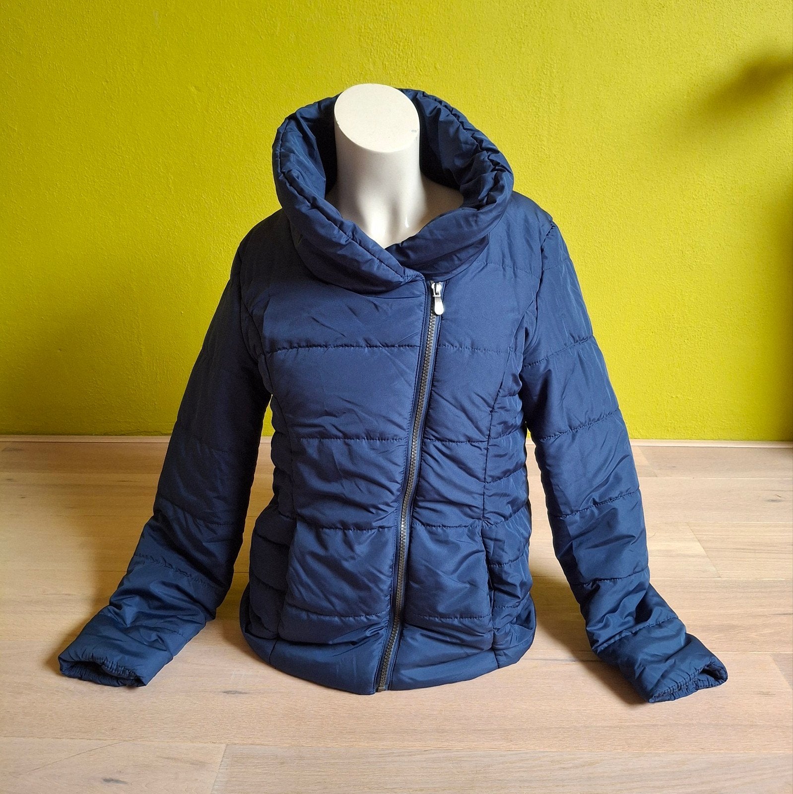 Leuke nieuwe jas. Mt 36, Verzenden, Nieuw, Maat 36 (S), Blauw