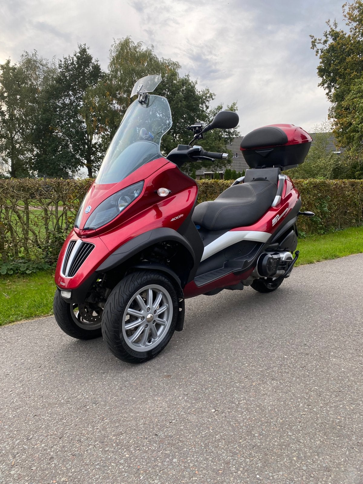 Goede/Netjes onderhouden Mp3 400 LT. Voor B rijbewijs., Scooter, Particulier, Automaat, 1 cilinder