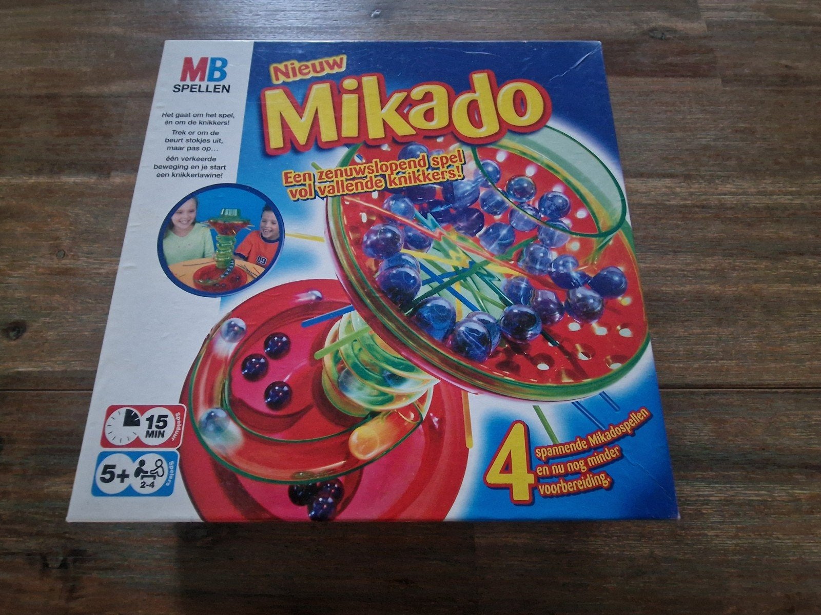 Nieuw Mikado 4 - Zenuwslopend spel met vallende knikkers, Drie of vier spelers, Ophalen, Zo goed als nieuw, MB Spellen