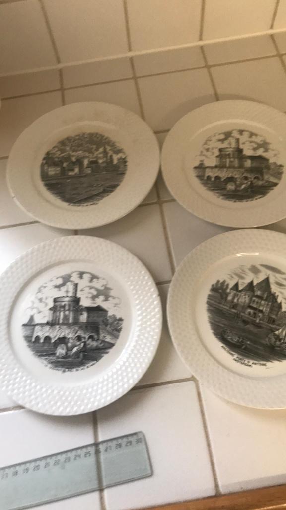 4 borden Societe Ceramique Maastricht, Ophalen of Verzenden