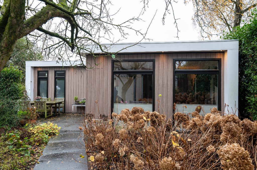 Moderne Mantelzorgwoning, Huizen en Kamers, Recreatiewoningen te koop, Noord-Brabant