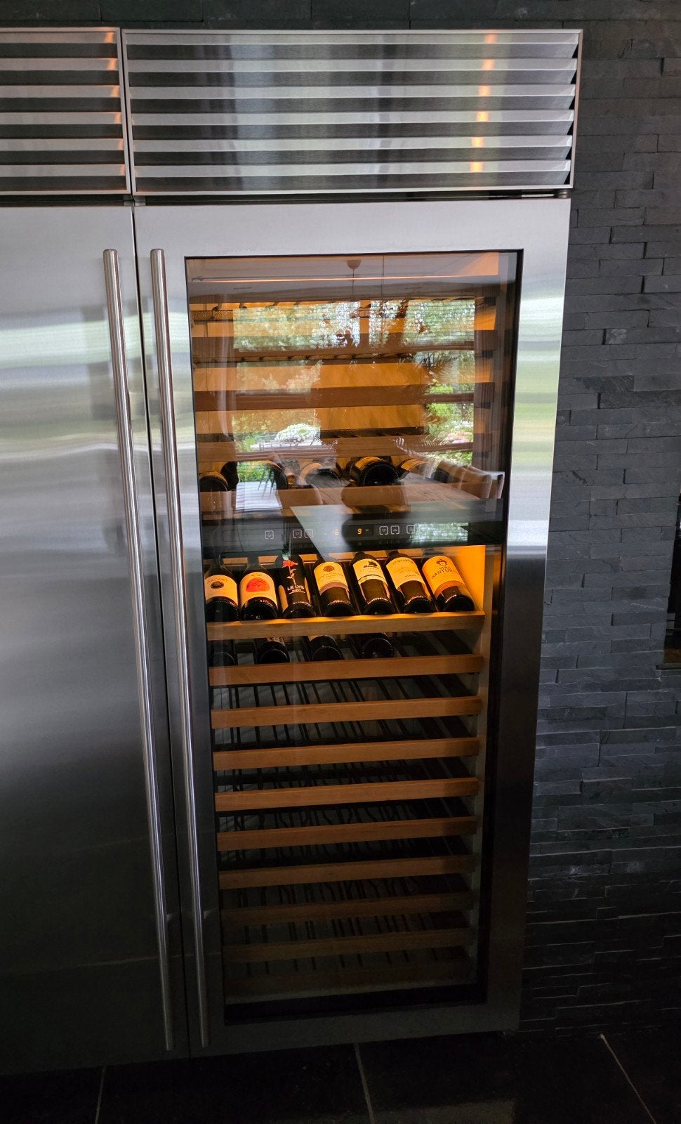 Sub-Zero Wijnklimaatkast - 76x213 cm - Uitstekende staat, Ophalen, Zonder vriesvak, 200 liter of meer, 60 cm of meer