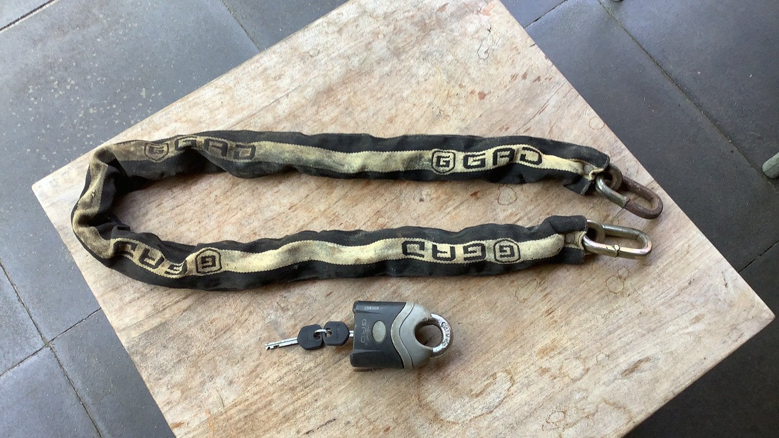 Zwaar motorslot ketting merk GAD met bijpassend slot.130 cm, Motoren, Accessoires | Sloten, Ophalen of Verzenden, Zo goed als nieuw