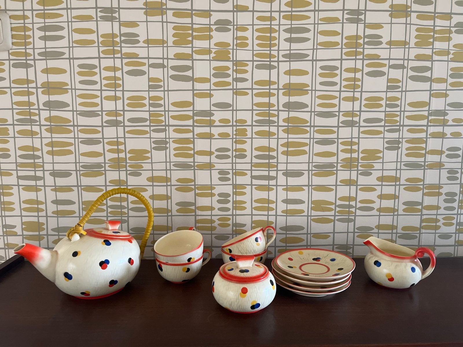 Art Deco  B.H.L. Czechoslovakia theeservies met stippen, Ophalen of Verzenden