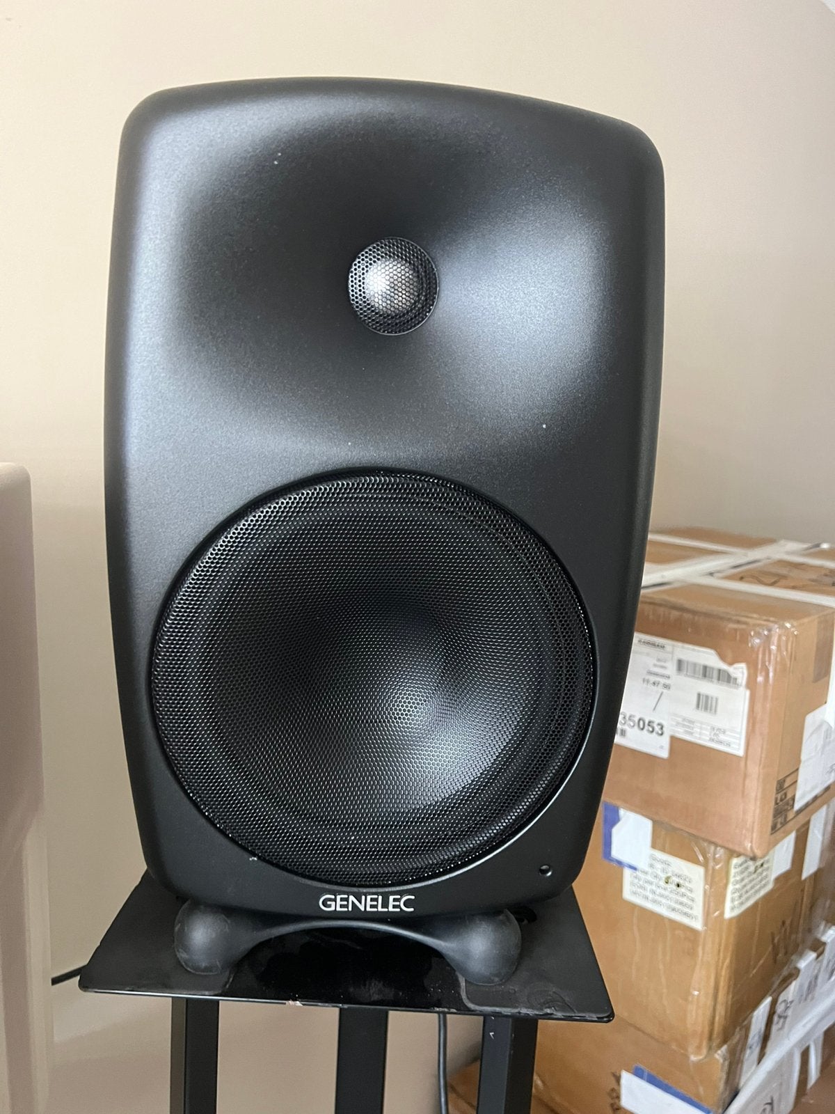 Genelec 8050b BLACK Edition Maart 2026, Ophalen of Verzenden, Zo goed als nieuw, Audio