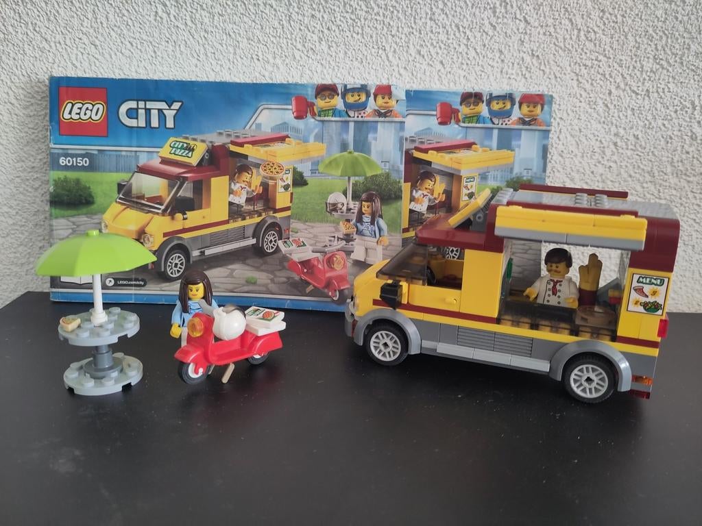 Lego City Pizzawagen 60150 met minifiguren en scooter, City, Lego, Ophalen of Verzenden, Zo goed als nieuw