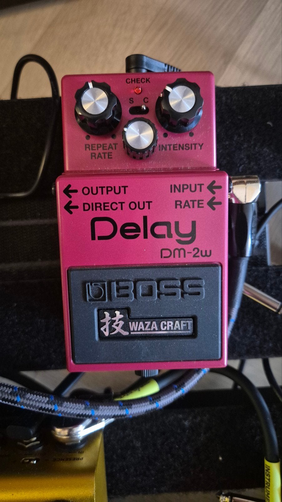 Boss DM-2W Waza Craft Delay pedaal - Zo goed als nieuw, Ophalen of Verzenden, Zo goed als nieuw, Delay of Echo