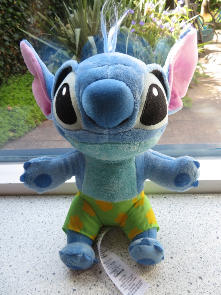 Disney Stitch met groen gele broek meet ca 28 cm totaal, Disney, Overige typen, Ophalen of Verzenden, Zo goed als nieuw