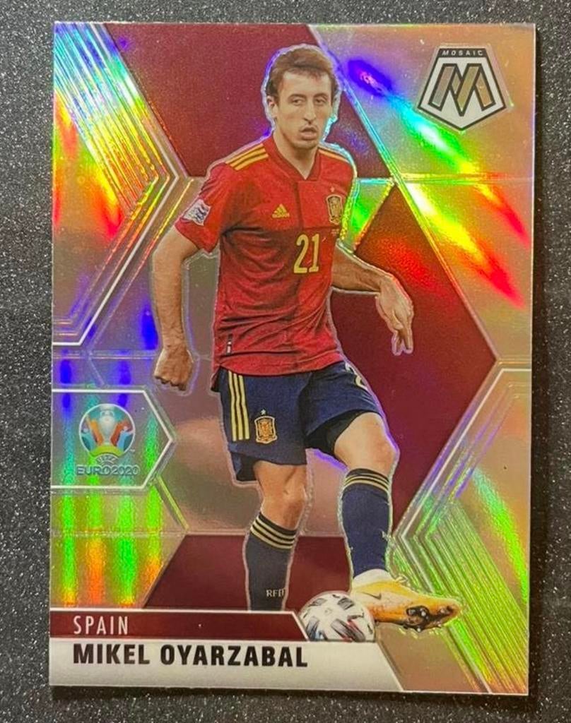Panini MOSAIC 2021   EURO 2020   PRIZM   OYARZABAL   ESPAÑA, Hobby en Vrije tijd, Stickers en Plaatjes, Verzenden, Zo goed als nieuw