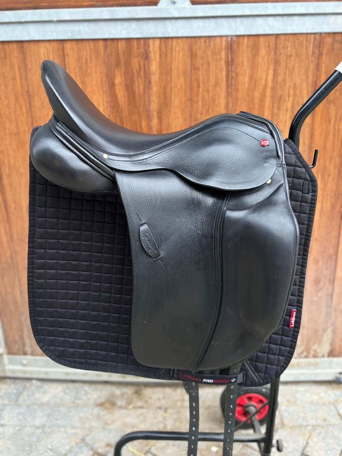 Albion SLK Ultima, 17 inch, W., Ophalen, Dressuur