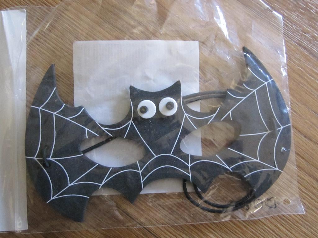 Carnaval maskers-mutsen-handschoenen en kleding Nieuw., Ophalen of Verzenden, Nieuw, 110 t/m 116, Jongen of Meisje