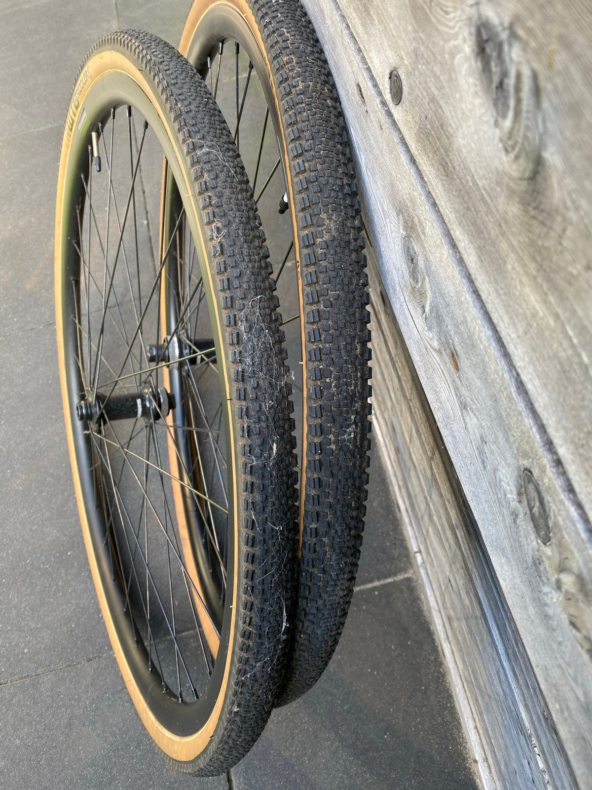 Gravelwielen met WTB Riddler banden, Fietsen en Brommers, Fietsonderdelen, Gebruikt, Gravelbike, Aluminium, Ophalen