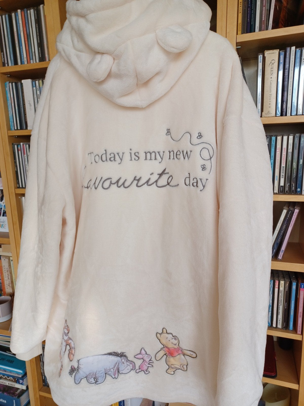 Winnie Puh Disney Sweater, new, Ophalen, Nieuw, Beige