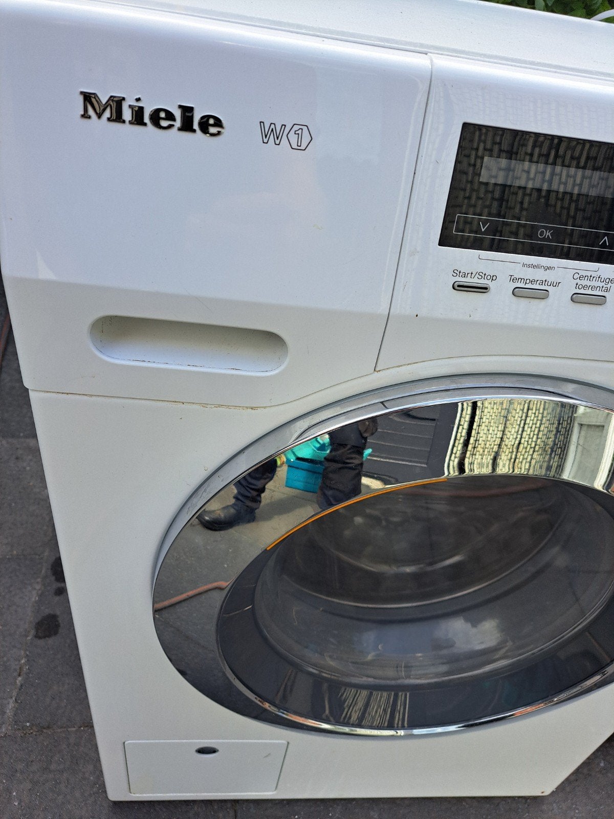 Miele wasmachine met kapotte print te koop, Ophalen of Verzenden, 1200 tot 1600 toeren, 85 tot 90 cm