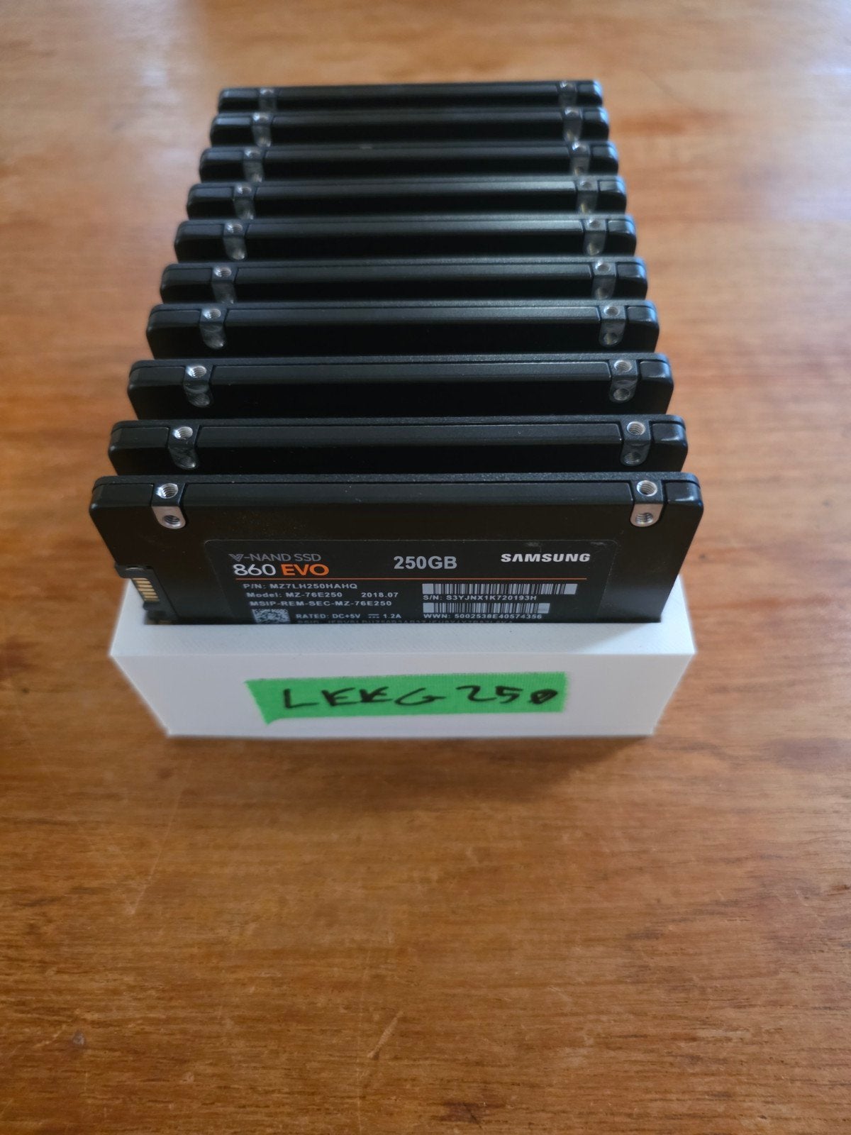 10x Samsung 860 EVO 250GB SSD's - Snelle opslag, Computers en Software, Harde schijven, Intern, Ophalen of Verzenden, Zo goed als nieuw