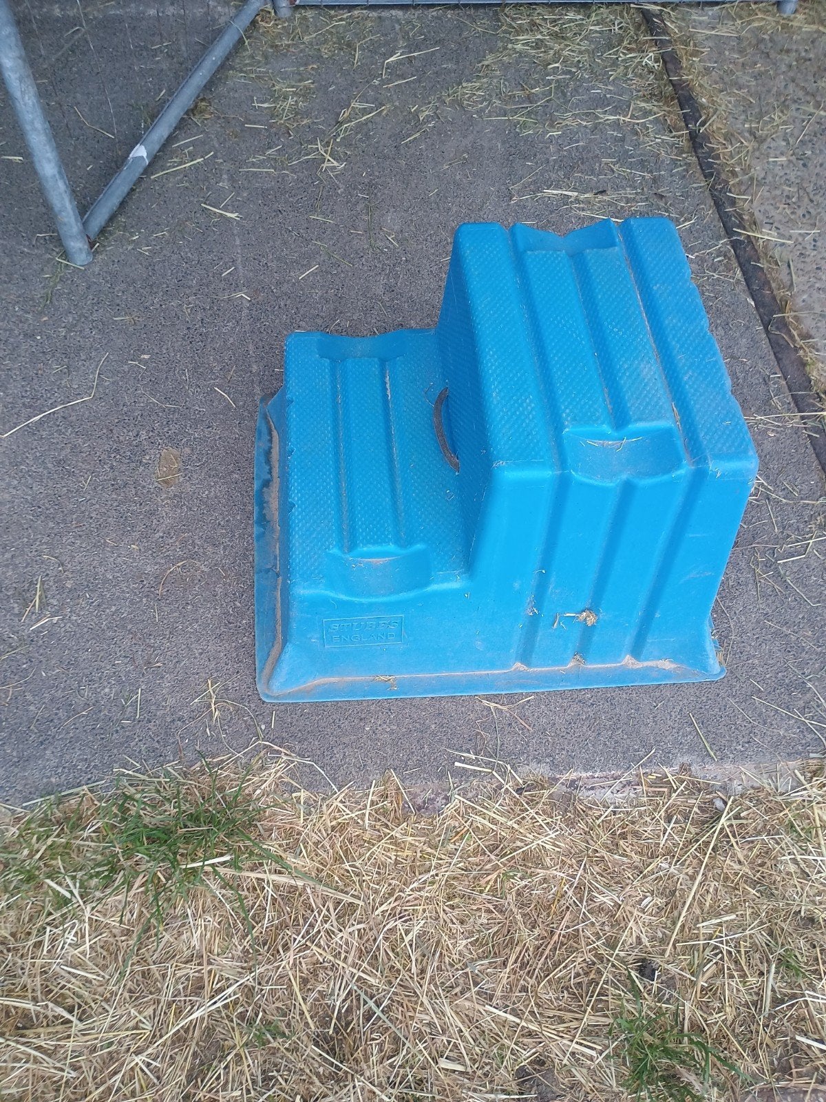 Stubbs blauw kunststof opstapje, Ophalen, Gebruikt