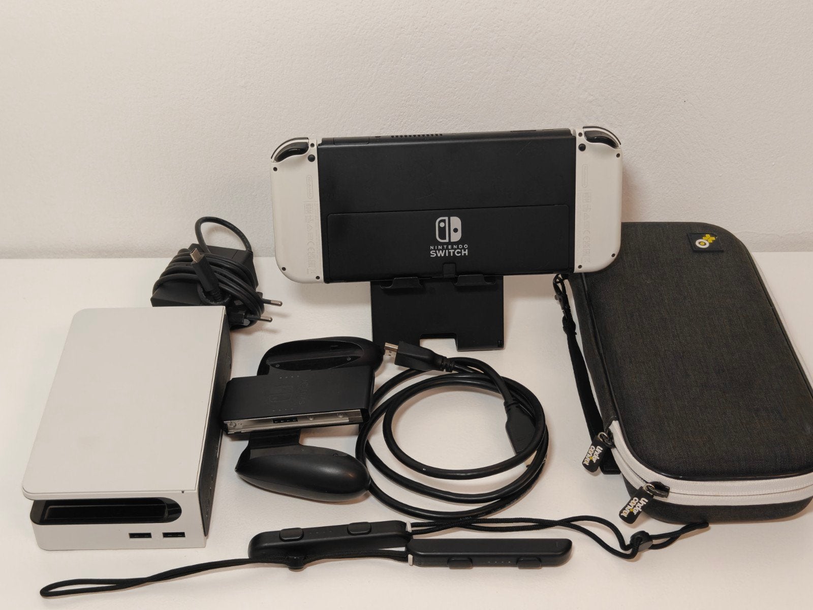 Foto 3 van Nintendo Switch OLED