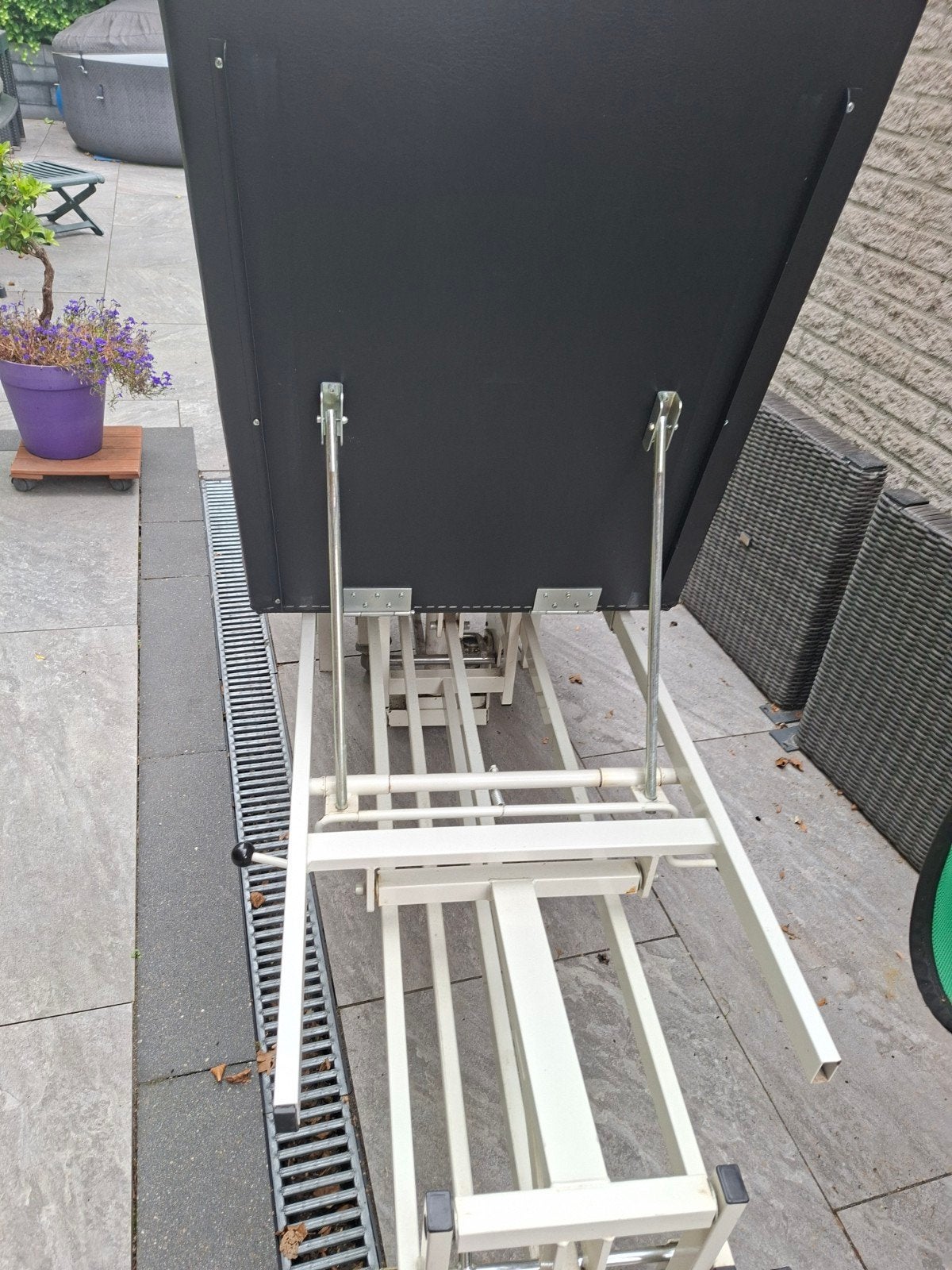 Manumed SR Hydraulische Massagetafel - RVS onderdelen, Ophalen, Gebruikt, Massagetafel