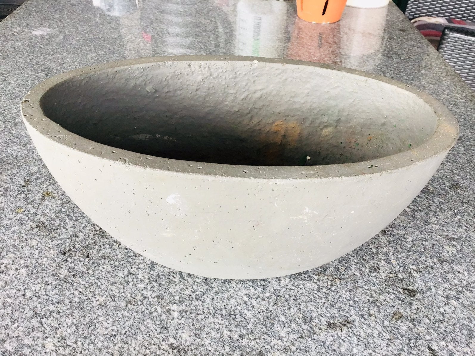 Grijze stenen bloembak, bloemschikken. 35cm x 20cm x 16cm, Tuin en Terras, Ophalen, Gebruikt, Aardewerk, Minder dan 40 cm
