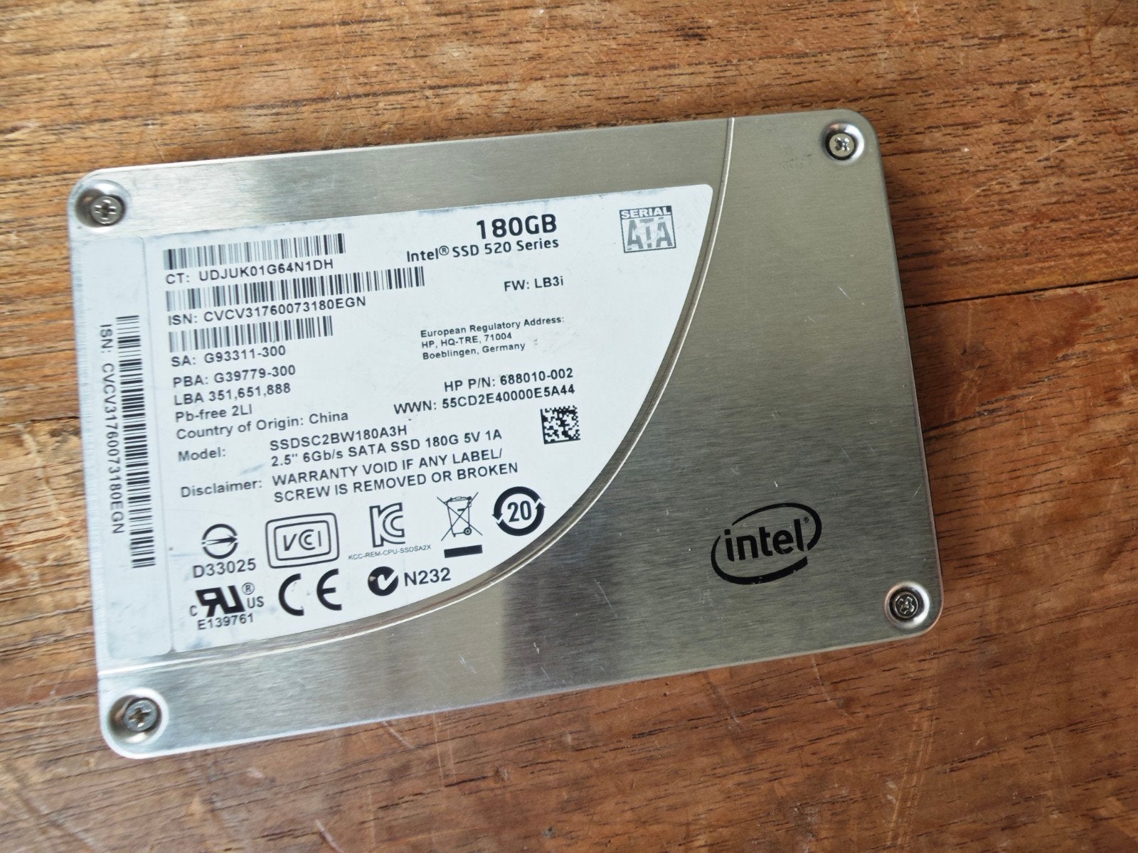 Intel SSD 180GB - Weinig draaiuren meerdere beschikbaar, Computers en Software, Intel SSD, Intern, ., Ophalen of Verzenden