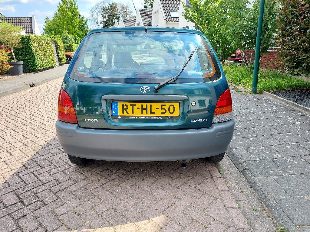 Toyota Starlet 1.3 16V 1997 Groen, Auto's, Toyota, 4 cilinders, Starlet, 400 kg, Alcantara