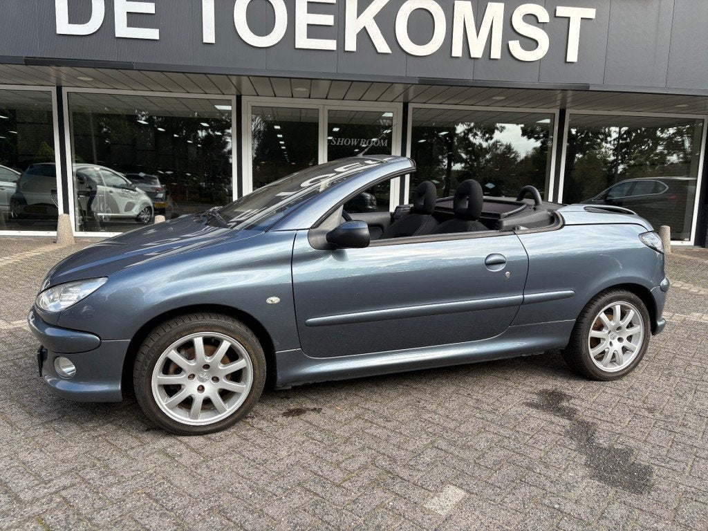 Peugeot 206 1.6-16V AIR-LINE 3, Auto's, Gebruikt, 4 cilinders, Bedrijf, Parkeersensor