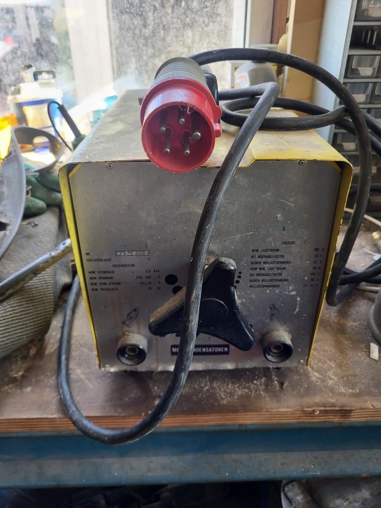 2 lasapparaten met toebehoren., Ophalen, Gebruikt, Elektroden