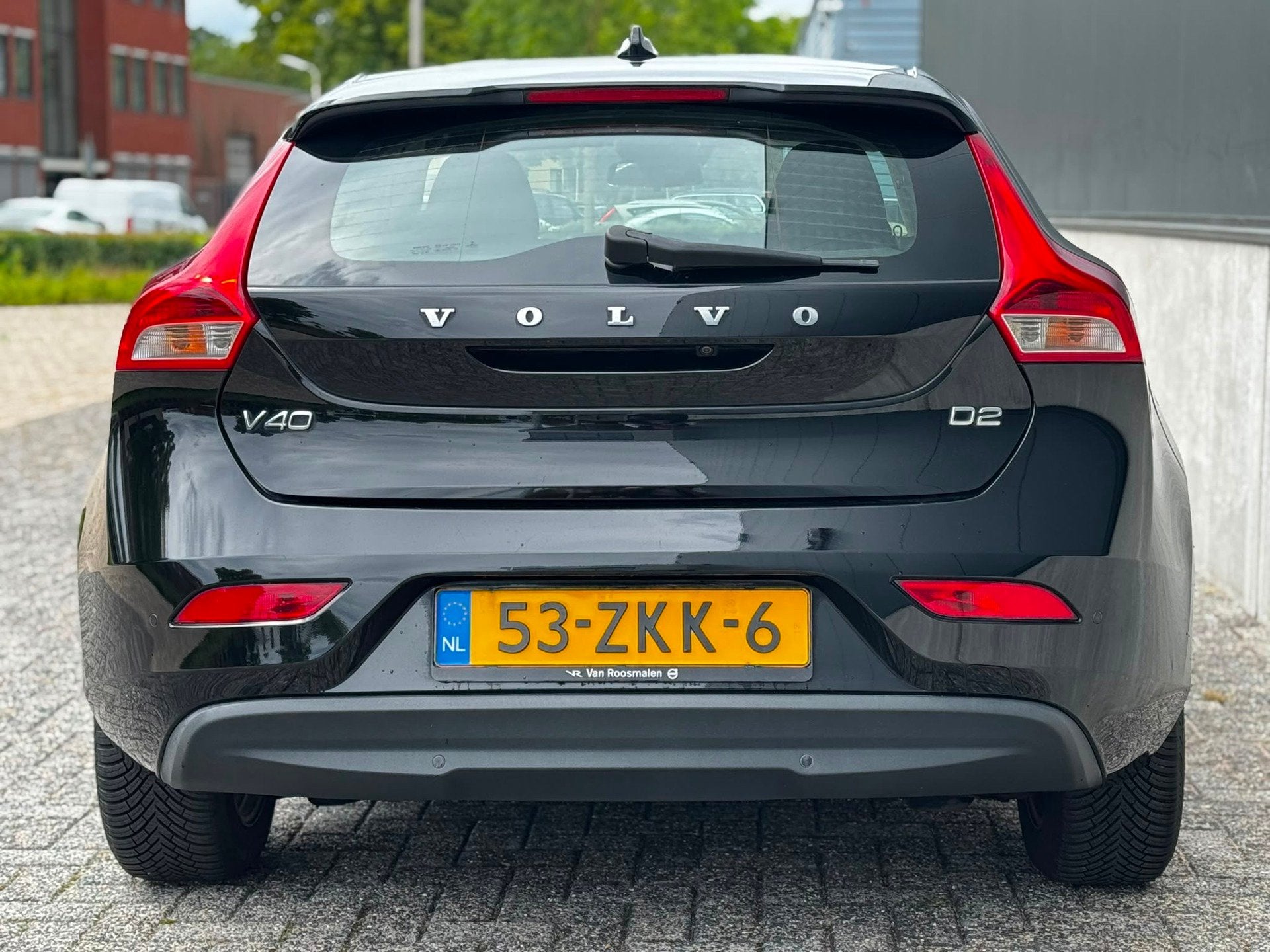 Volvo V40 1.6 D2 Momentum, Auto's, Volvo, Voorwielaandrijving, Euro 5, 28 km/l, Gebruikt