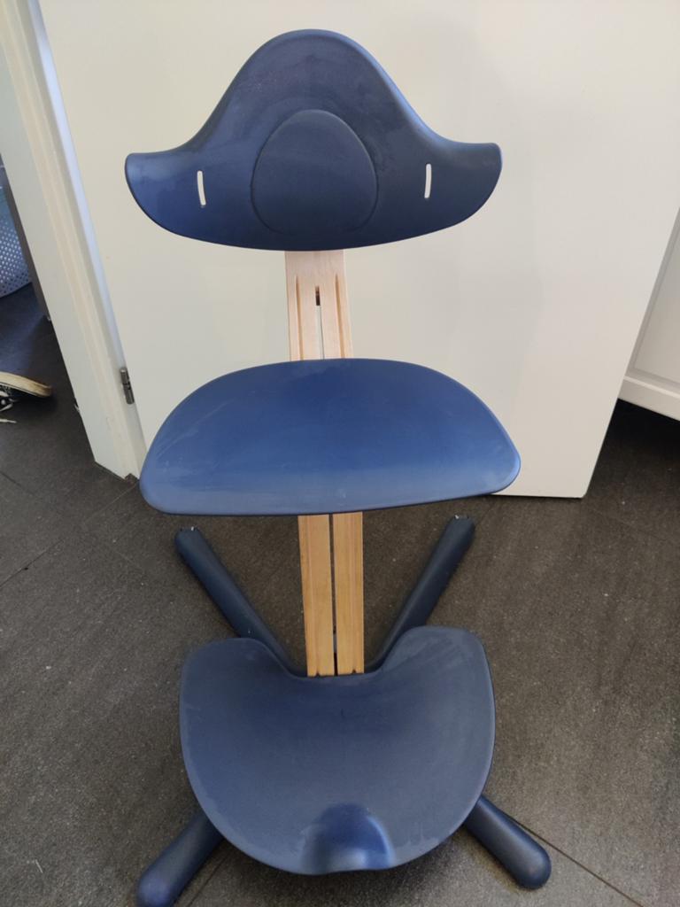 Stokke Nomi Meegroeistoel - Navy, Kinderen en Baby's, Kinderstoelen, Ophalen, Zo goed als nieuw, Meegroeistoel