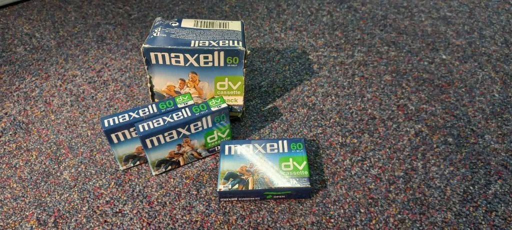Maxell Mini DV Cassettes 60 minuten (3 stuks), 2 t/m 25 bandjes, Overige genres, Ophalen of Verzenden, Nieuw in verpakking