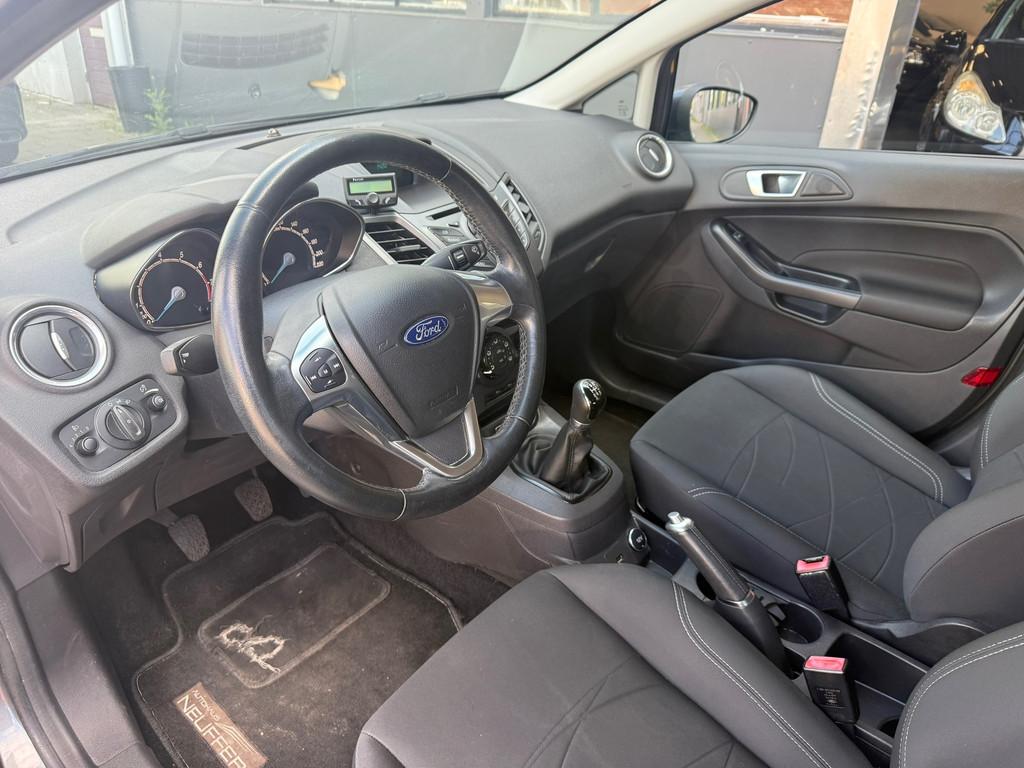 Ford Fiesta 1.4-16V Ghia, Auto's, Voorwielaandrijving, Euro 6, 82 pk, Bedrijf