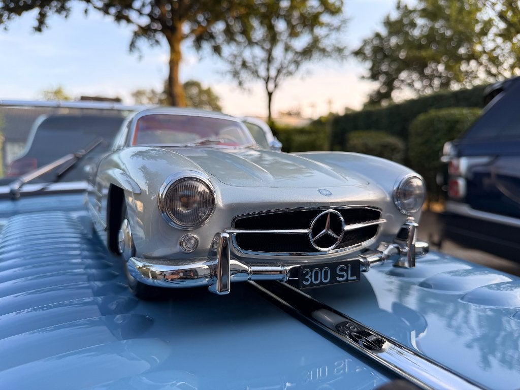 EagleMoss Mercedes-Benz 300SL Gullwing 1:8, Hobby en Vrije tijd, Modelauto's | 1:5 tot 1:12, Ophalen of Verzenden, Zo goed als nieuw