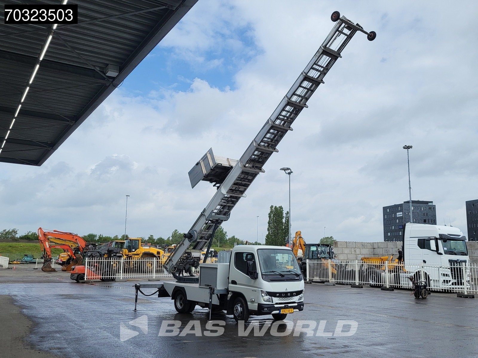 Mitsubishi Fuso Canter 3S13 30m Böcker Verhuislift Airco LE, Auto's, Bestelauto's, Gebruikt, Euro 6, Wit, Bedrijf