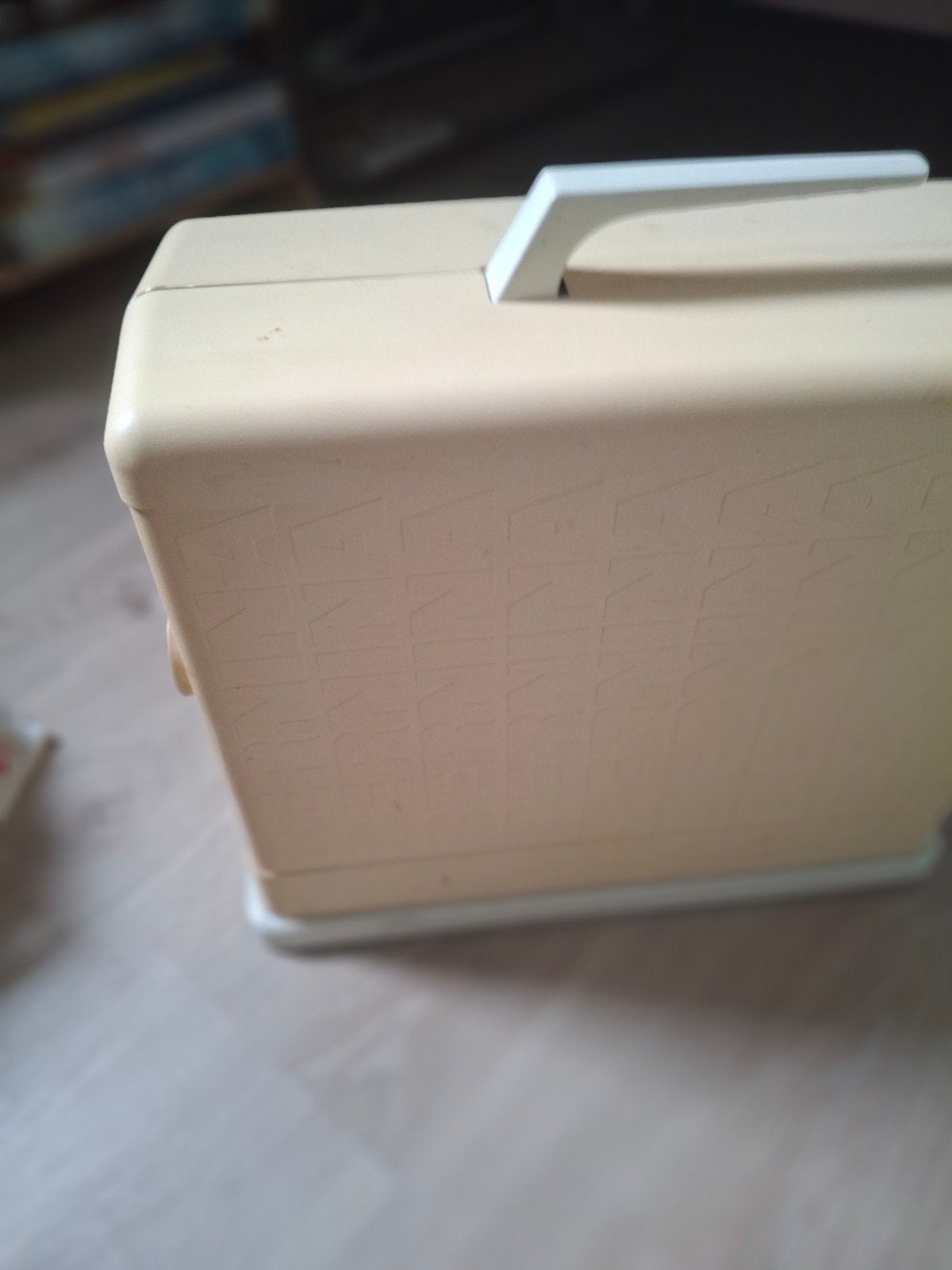 benina naaimachine, Hobby en Vrije tijd, Naaimachines en Toebehoren, Ophalen, Zo goed als nieuw, Naaimachine, Overige merken