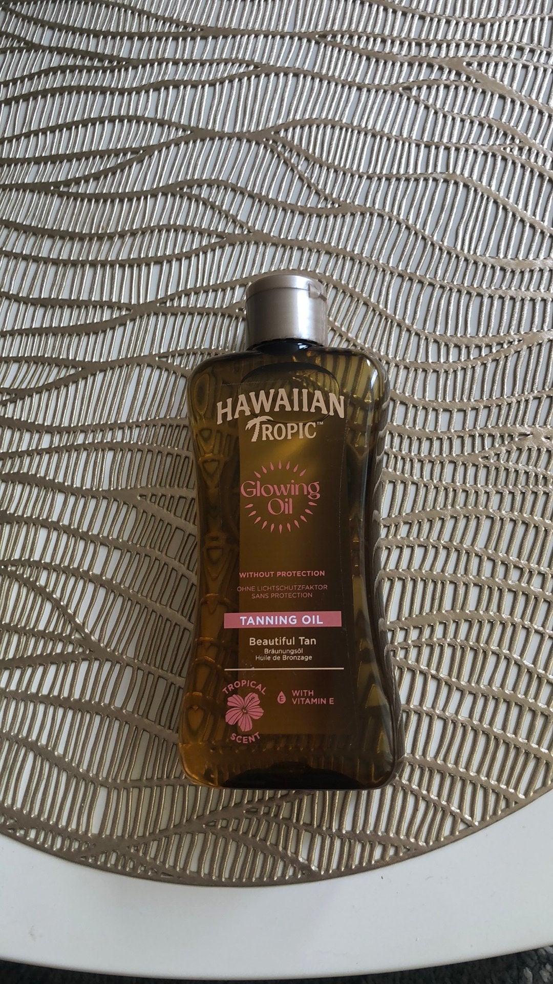 Hawaiian Tropic Glowing Oil Tanning Oil 200ml, Verzenden, Nieuw, Zonnebrand of After Sun