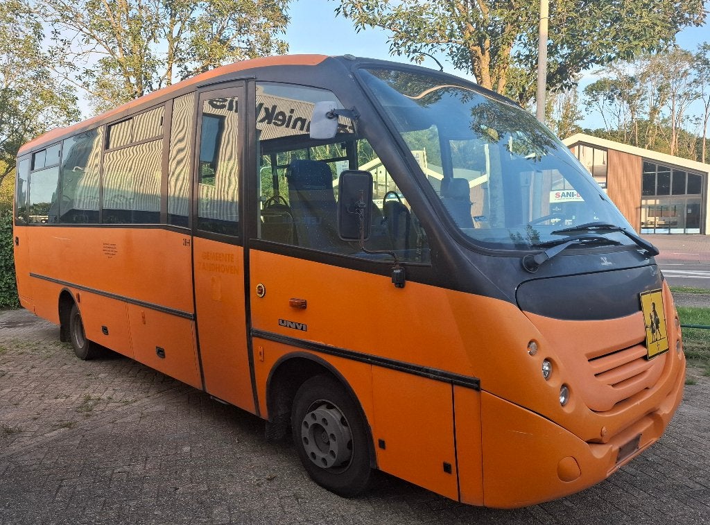 *SCHOOLBUS*IVECO*38+1PL*EXPORT*, Auto's, Vrachtwagens, Overige kleuren, Iveco, Bedrijf, Blauw