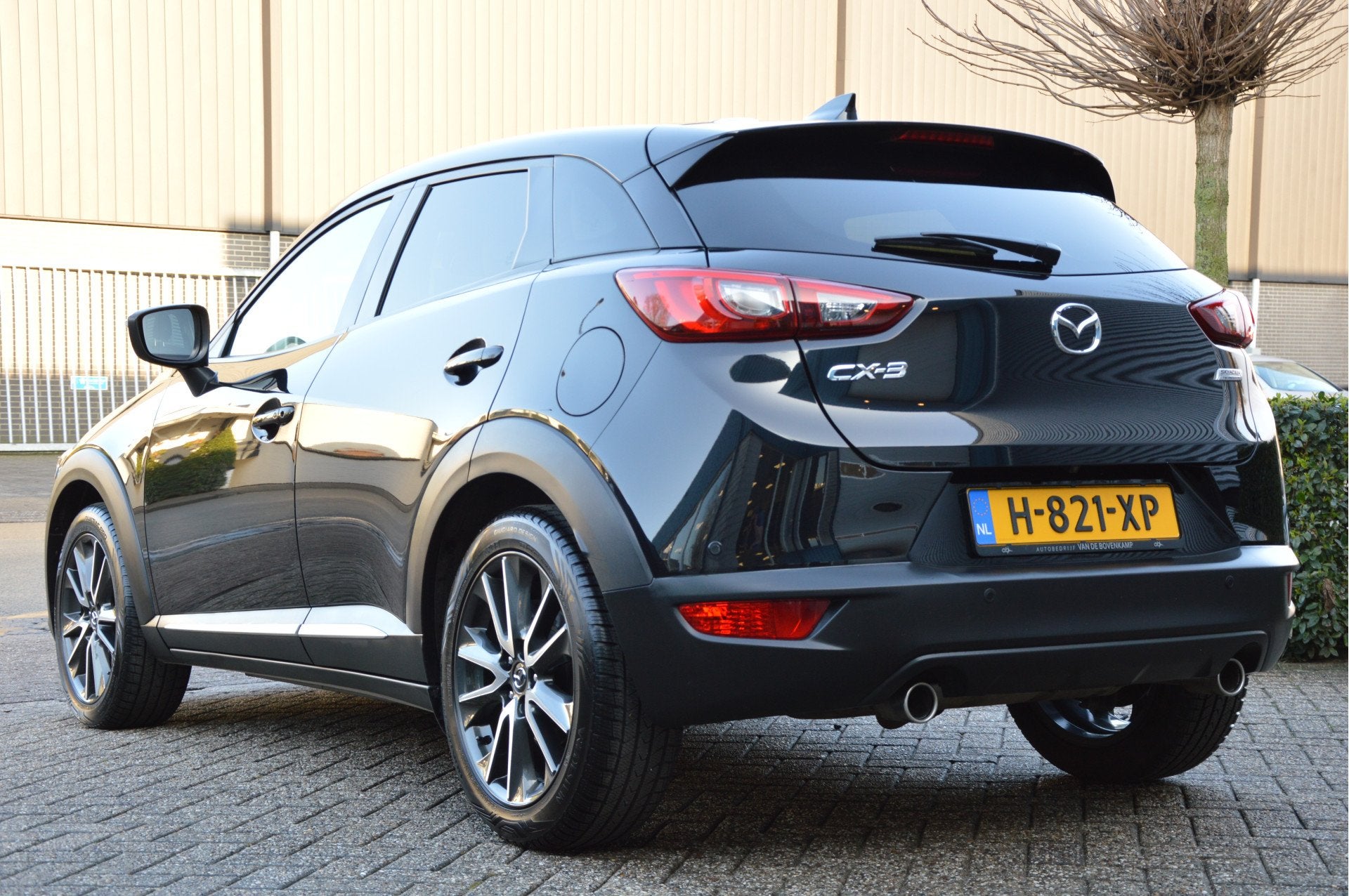 Mazda CX-3 2.0 SkyActiv-G 120 GT-M Line LEER | LED | CAMERA, Auto's, Mazda, 1998 cc, 4 cilinders, Zwart, Leder