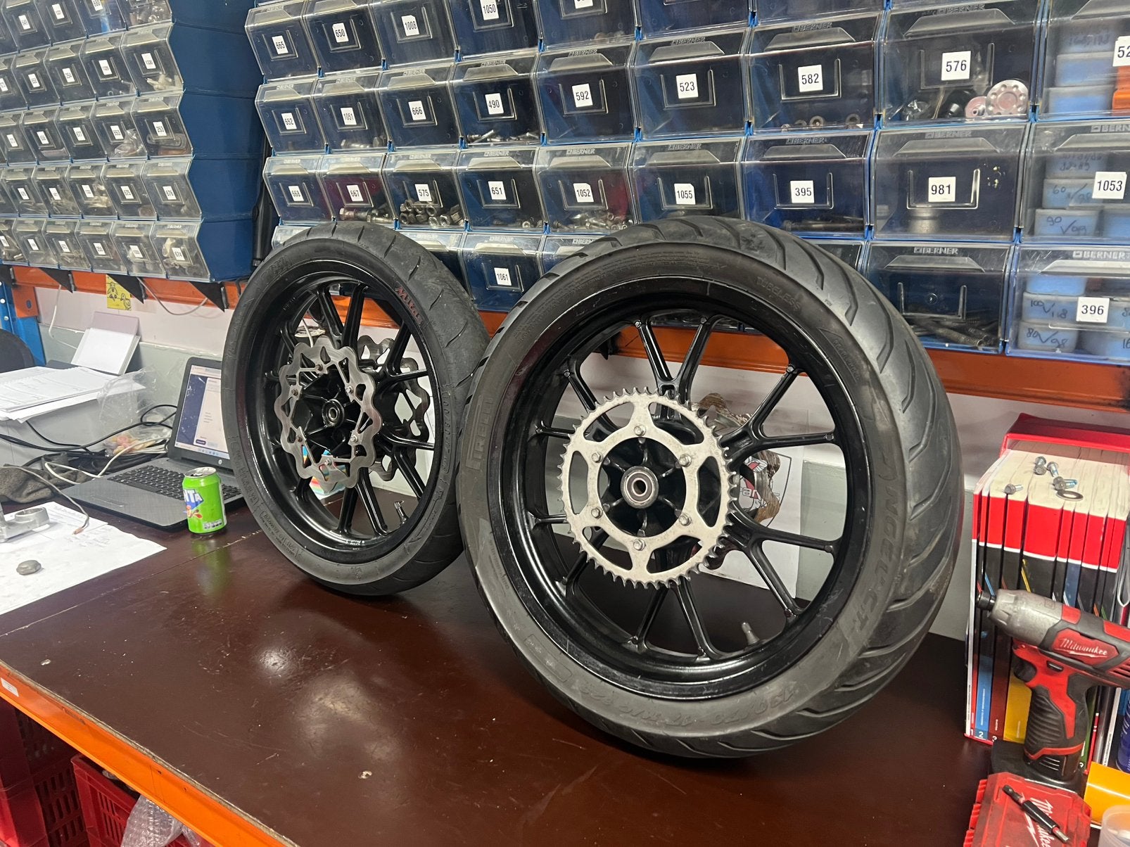 Derbi limited edition velgenset, Derbi drd, Gebruikt, Verzenden, Overige typen
