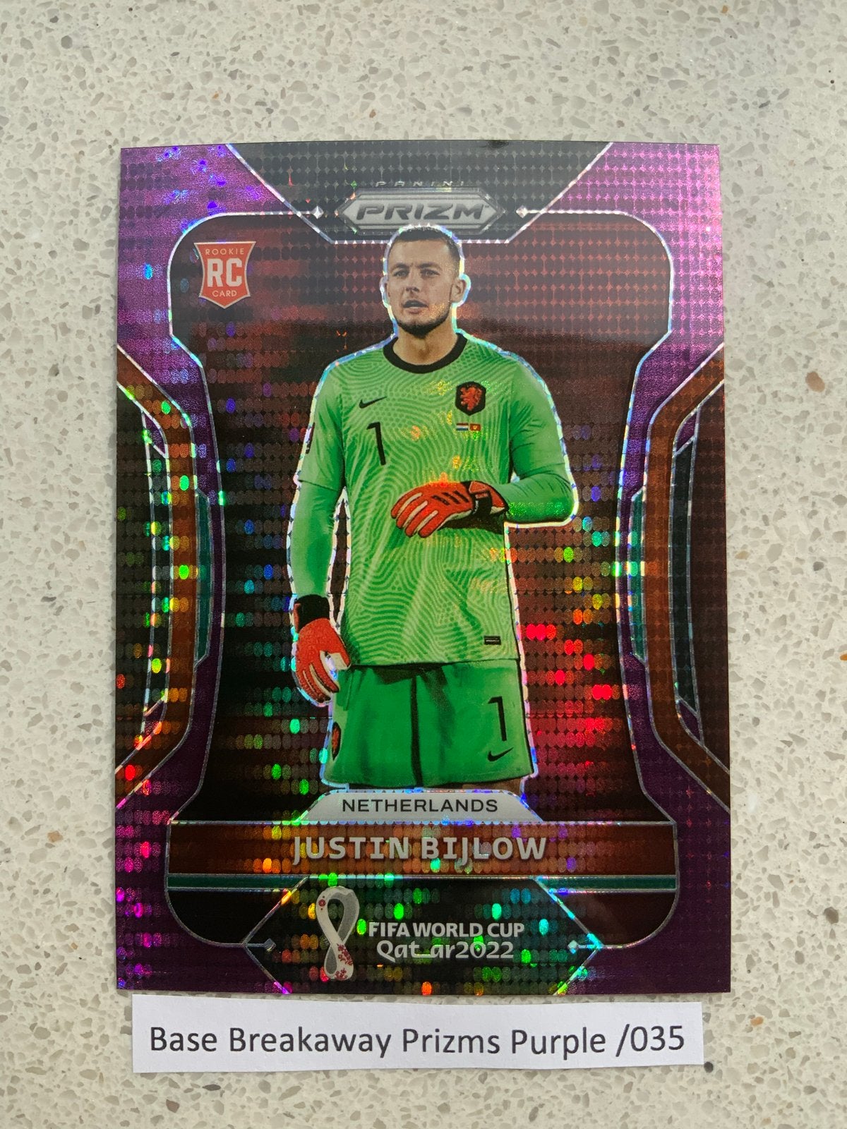 Justin Bijlow 2022 Panini Prizm WC Qatar Purple Breakaway, Verzamelen, Sportartikelen en Voetbal, Verzenden, Zo goed als nieuw