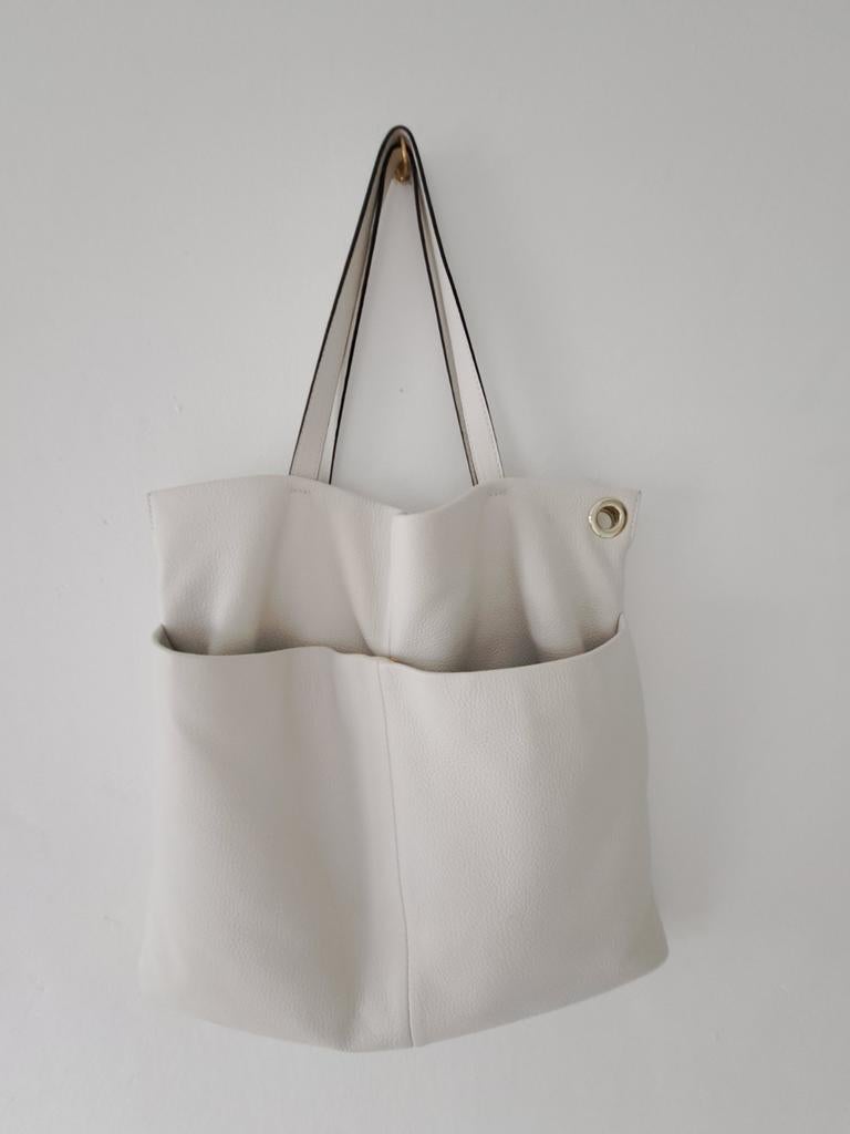 Nieuwe grote wit leren tas tote bag vince camuto, Sieraden, Tassen en Uiterlijk, Tassen | Damestassen, Ophalen of Verzenden, Nieuw