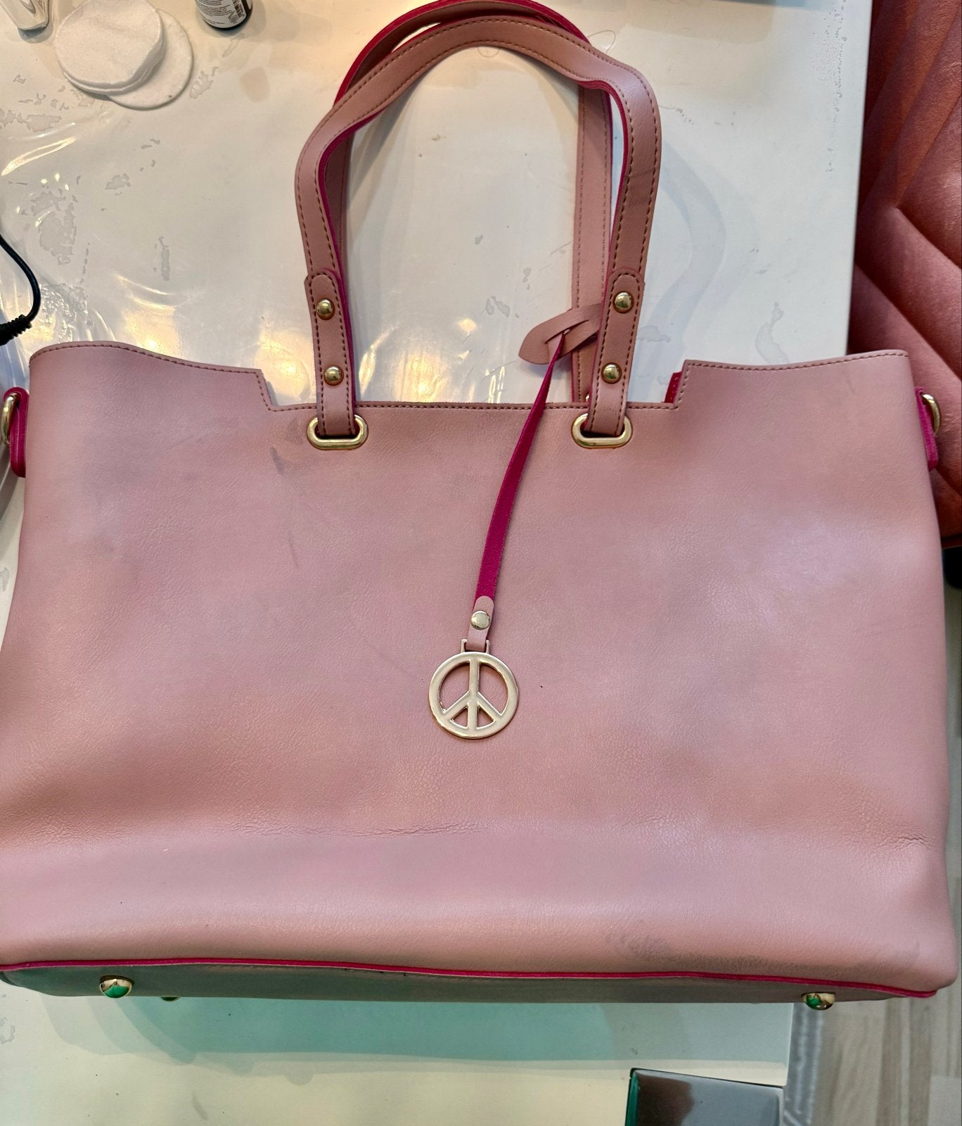 Roze handtas met peace-teken en extra tasje, Ophalen of Verzenden, Gebruikt, Roze, Handtas